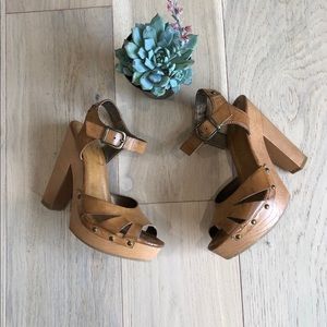 Xhilaration Heels Shoes Women’s 5.5M